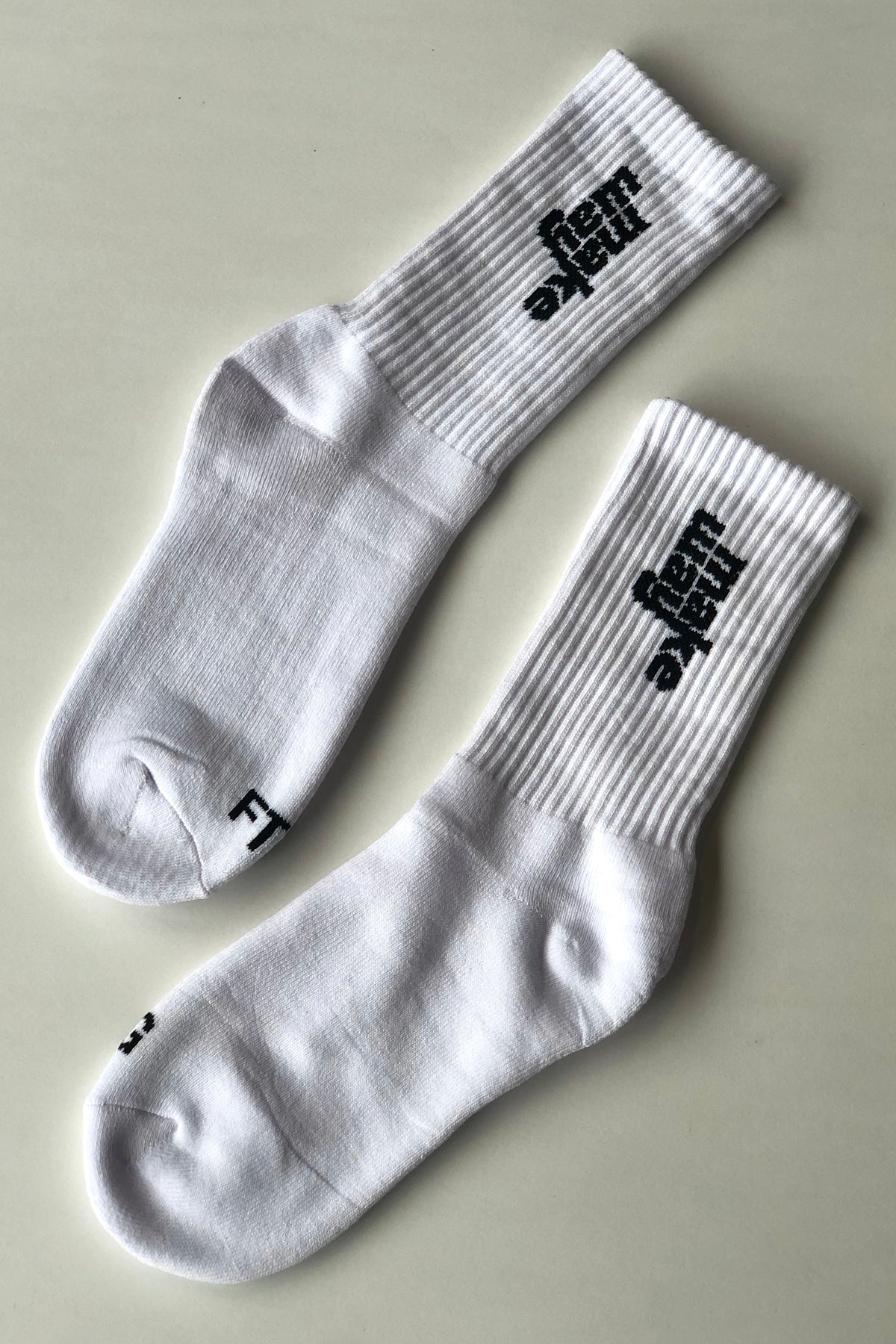 Makeway Crew Socks 3-Pack - White